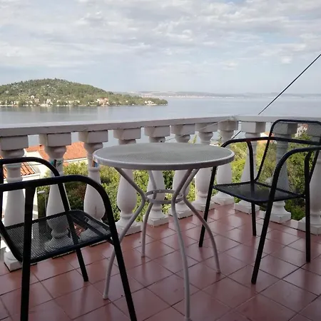 In With Sea View, Balcony, Air Conditioner, Wi-fi Kali
